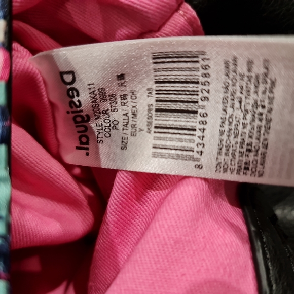 DESIGUAL BACKPACK NEW - Picture 8 of 8